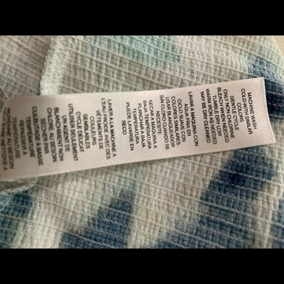 Easywear by Chico’s Lightweight Stretch Jacket - Picture 4 of 5